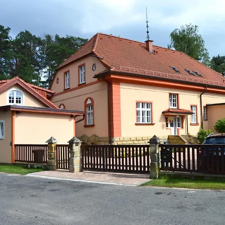 Splavsky Zamecek Apartment *